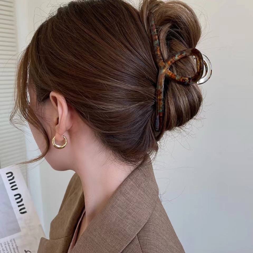مشبك شعر جديد وعصري لعام 2026  - مراجعة Hair Clip Claw Large وسعره
