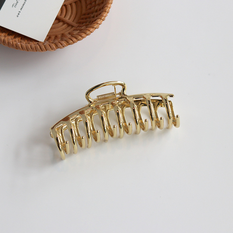 قطعة واحدة من مشبك المعدن الأو - مراجعة Hair Clip Claw Large وسعره